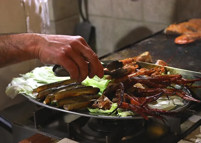 Πανσιόν Columbus And Restaurant Παγκουέρα