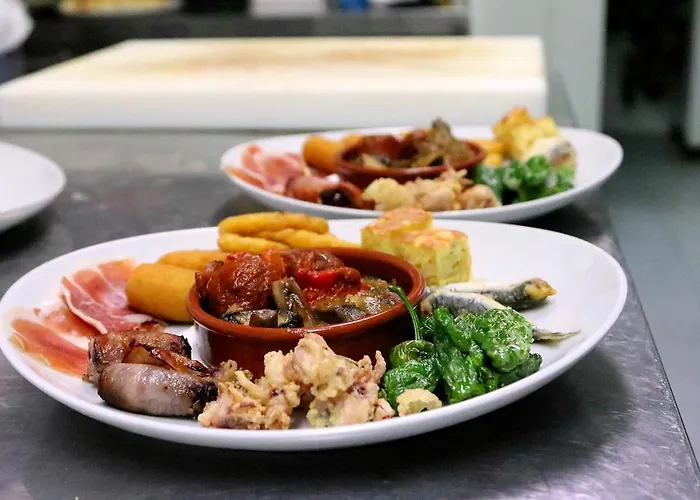 Columbus And Restaurant 4*