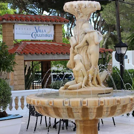 Villa Columbus Hotel And Restaurant 4*
