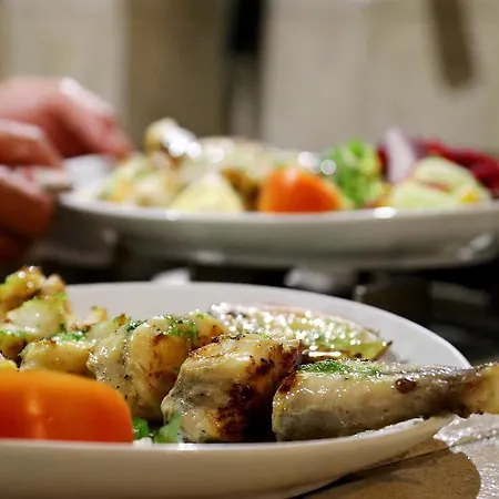 Columbus And Restaurant Πανσιόν Παγκουέρα