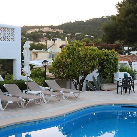 Villa Columbus Hotel And Restaurant