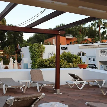 Villa Columbus Hotel And Restaurant