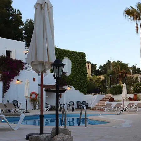 Villa Columbus Hotel And Restaurant Guest house 4*