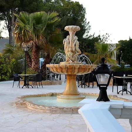Villa Columbus Hotel And Restaurant Guest house Peguera