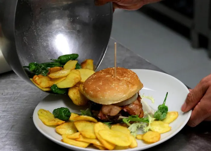 Columbus And Restaurant Πανσιόν 4*