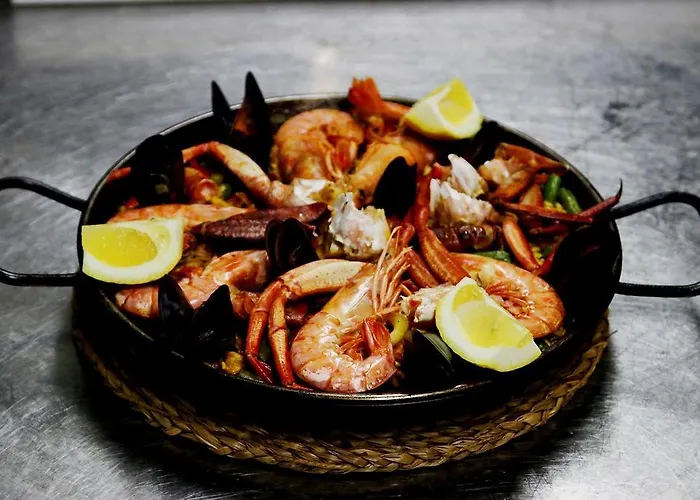 Columbus And Restaurant Πανσιόν Παγκουέρα