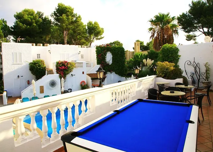 Πανσιόν Columbus And Restaurant